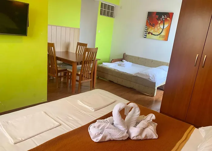 Gargamelo Πανσιόν 3*