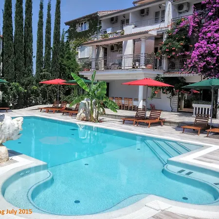 加尔加梅罗酒店