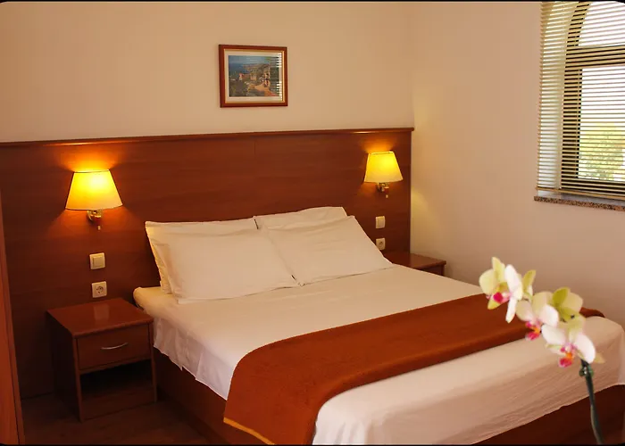 Gargamelo Guest house 3*