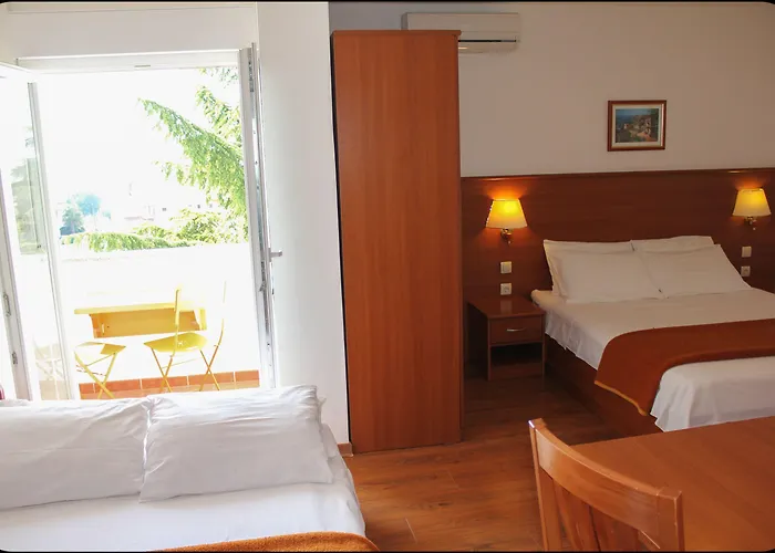 Gargamelo Guest house