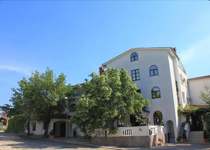 Gargamelo Guest house